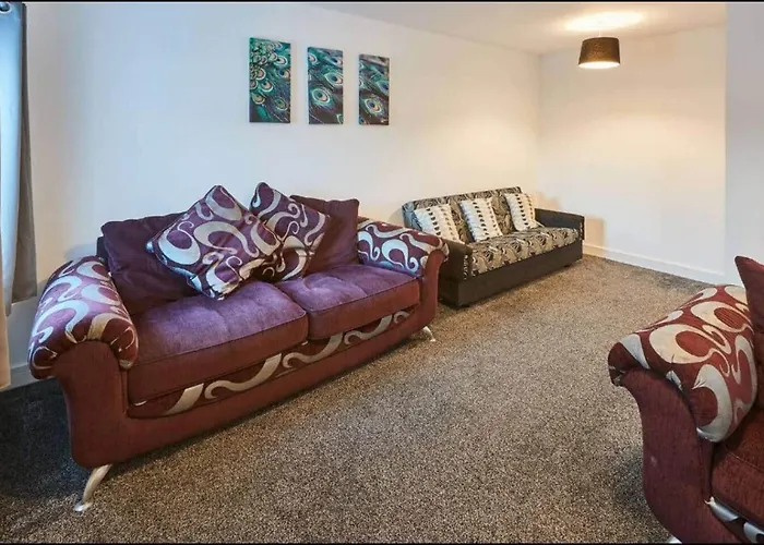 4-bedroom Serviced In Skinningrove 3 Casa vacanze *